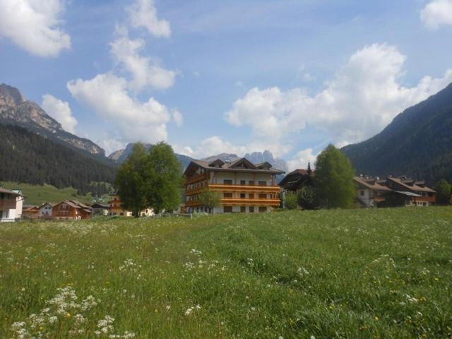 Residence Dolomia Pozza di Fassa Exterior foto
